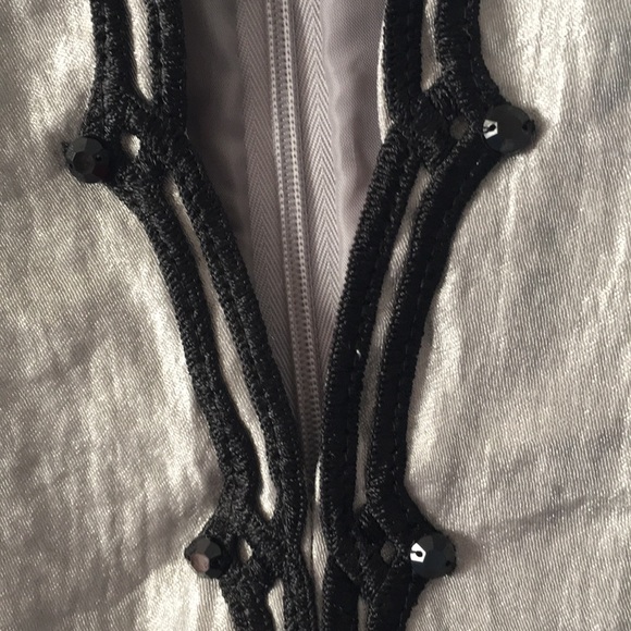 Light silver jacket - Picture 3 of 6